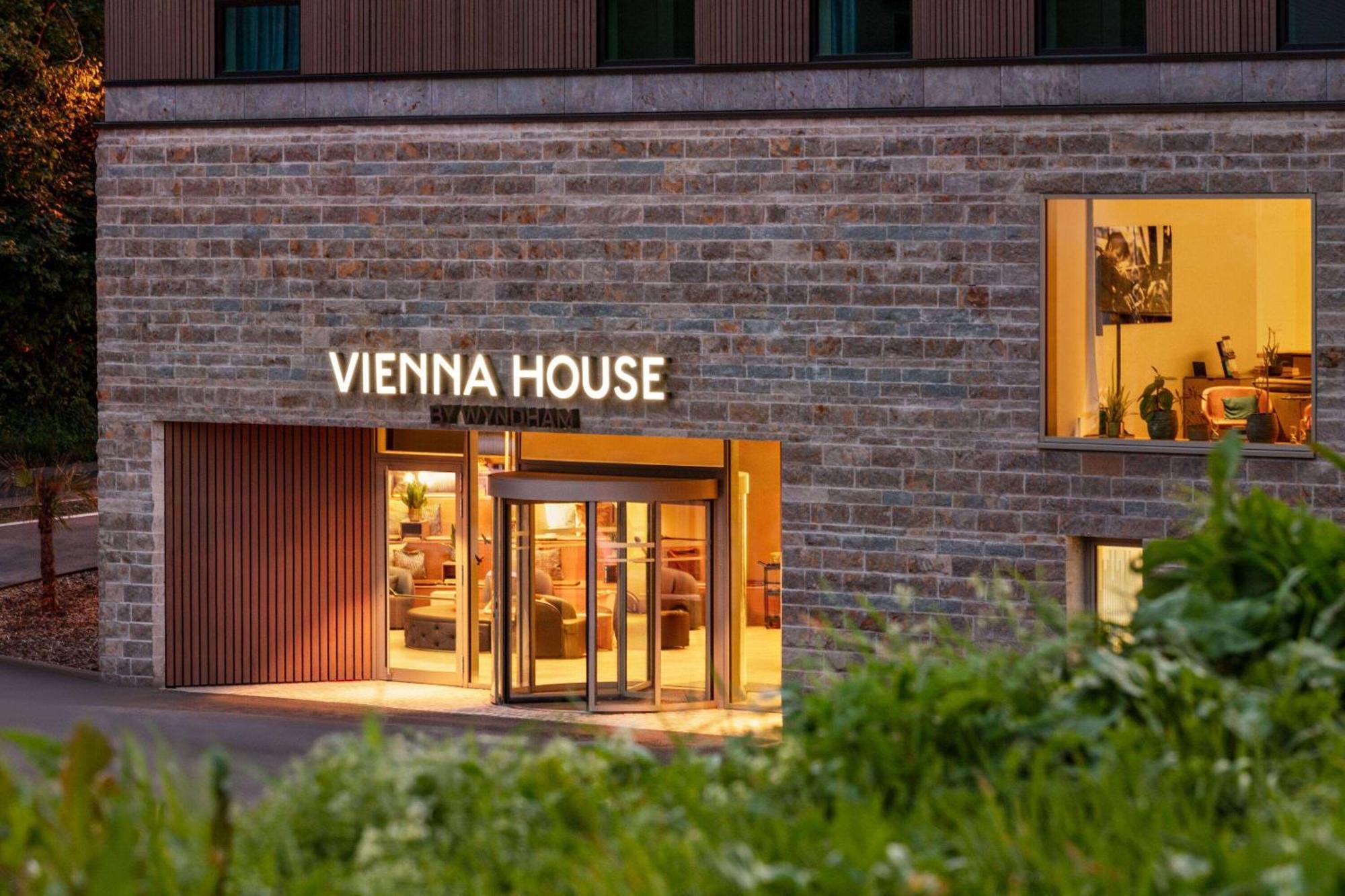 Vienna House By Wyndham Mq Kronberg Kronberg im Taunus Eksteriør billede